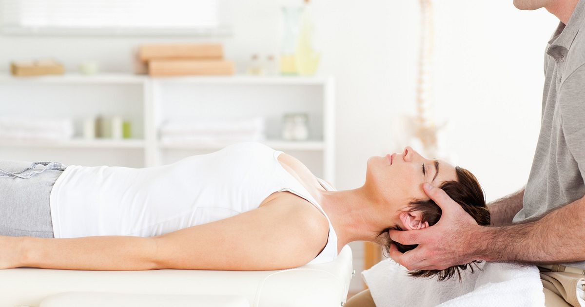 Choose Licensed Chiropractor for Back Pain In Singapore