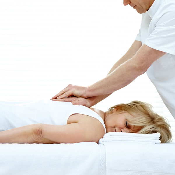 Consult Chiropractor For Back Pain In Singapore